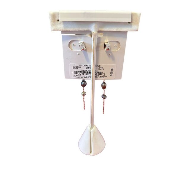 Iridescent Gray Faux Pearl Threader Earrings. - Picture 4 of 5